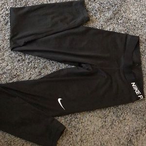 Nike pro athletic legging